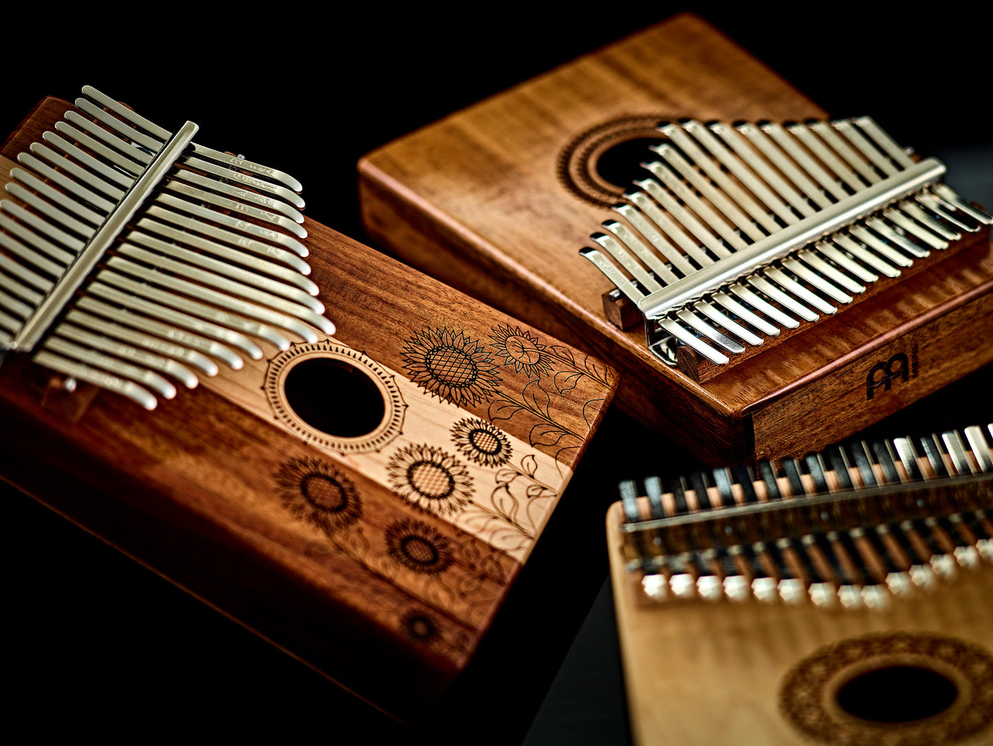 Kalimba Meinl Sonic Energy Sound Hole 17 notes en DO majeur. Acacia massif.