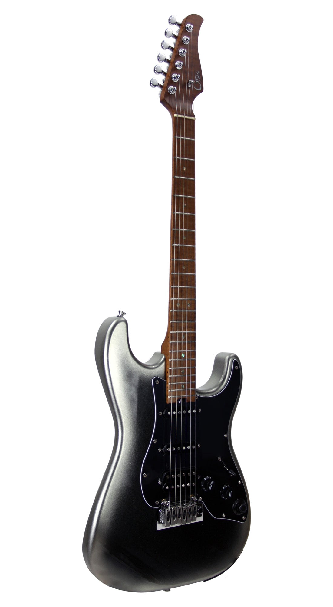 GTRS P801, corps aulne, manche érable flammé torréfié, touche érable, micros et processeur GTRS, dark silver