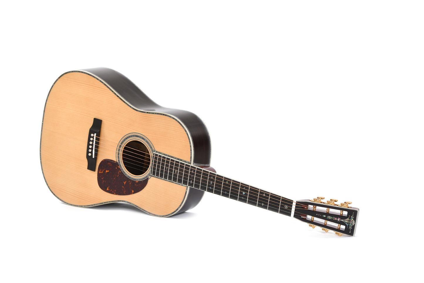 Modèle SDR-45VS, série Custom, Dreadnought, table épicéa massif, f/e palissandre massif, touche ébène, soft case, naturel