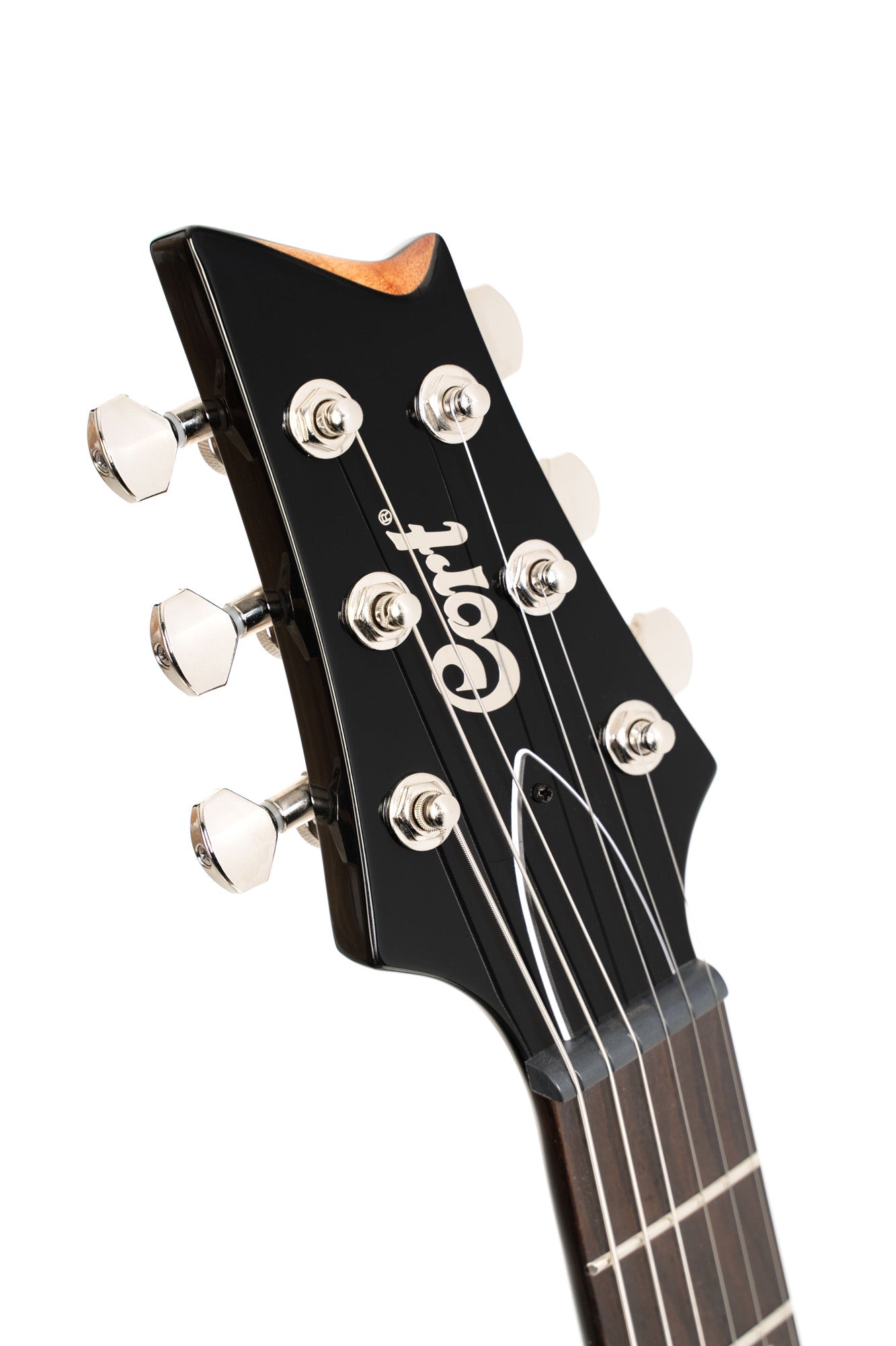 M600, corps acajou, placage érable flammé, manche collé acajou, 2 micros doubles Cort Voiced Tone VTH-59, trans black burst