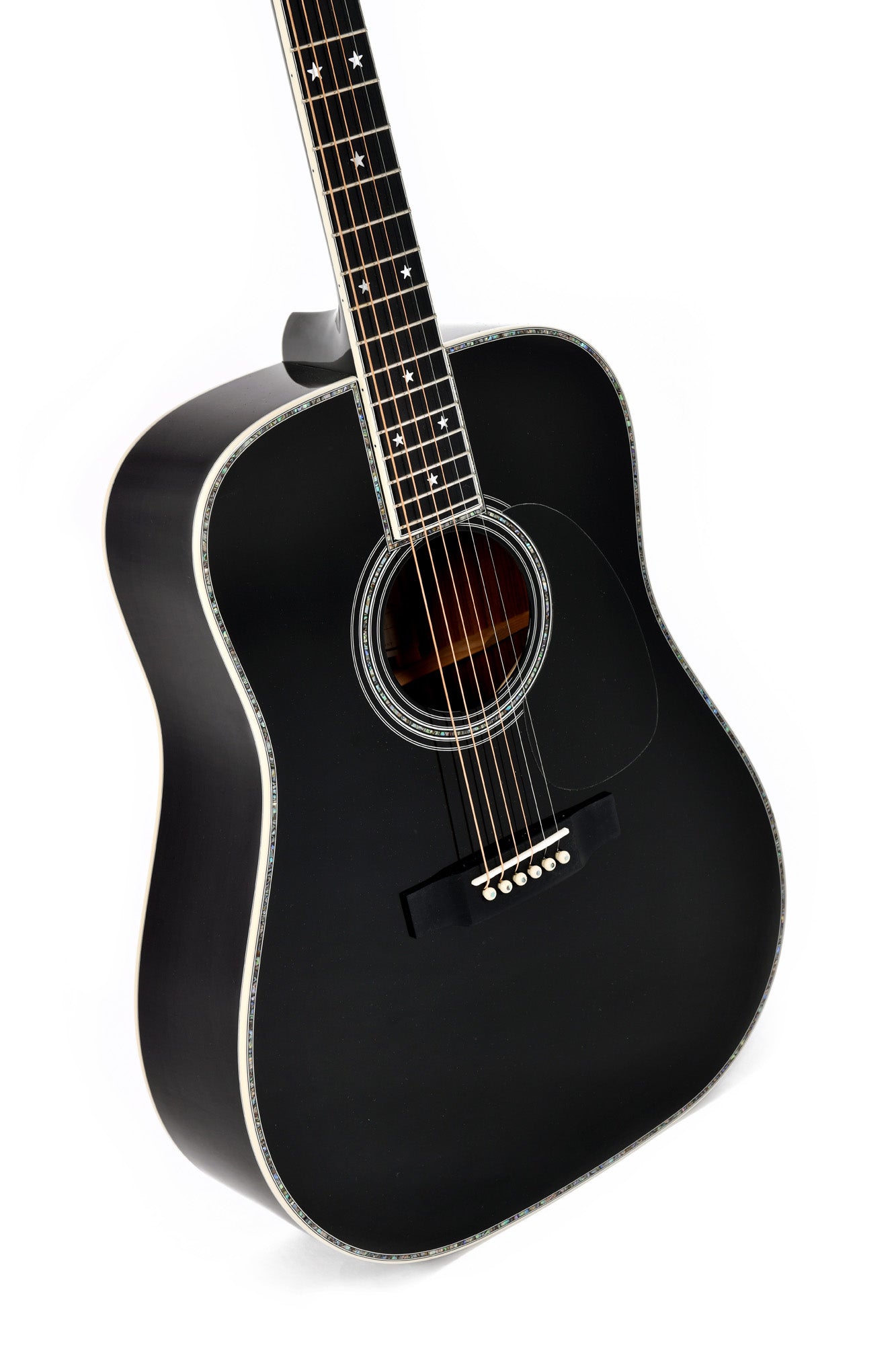 Modèle DT-42 NASHVILLE, édition spéciale, Dreadnought, table épicéa massif, f/e tilia, binding abalone, étui, noir brillant