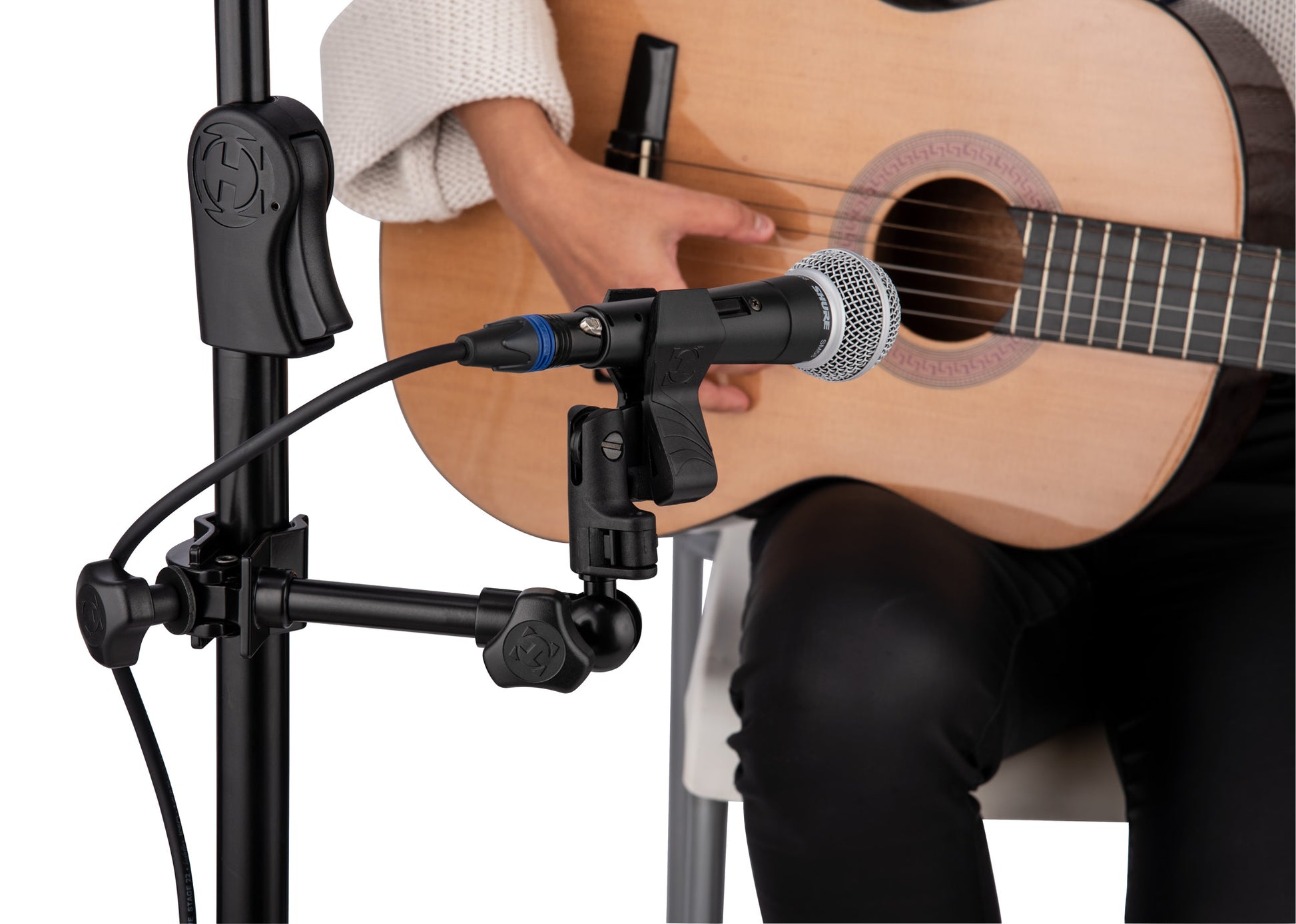 Support pour micro, attache sur pieds ronds ou carrés jusqu'à 3.5 cm d'épaisseur, noir