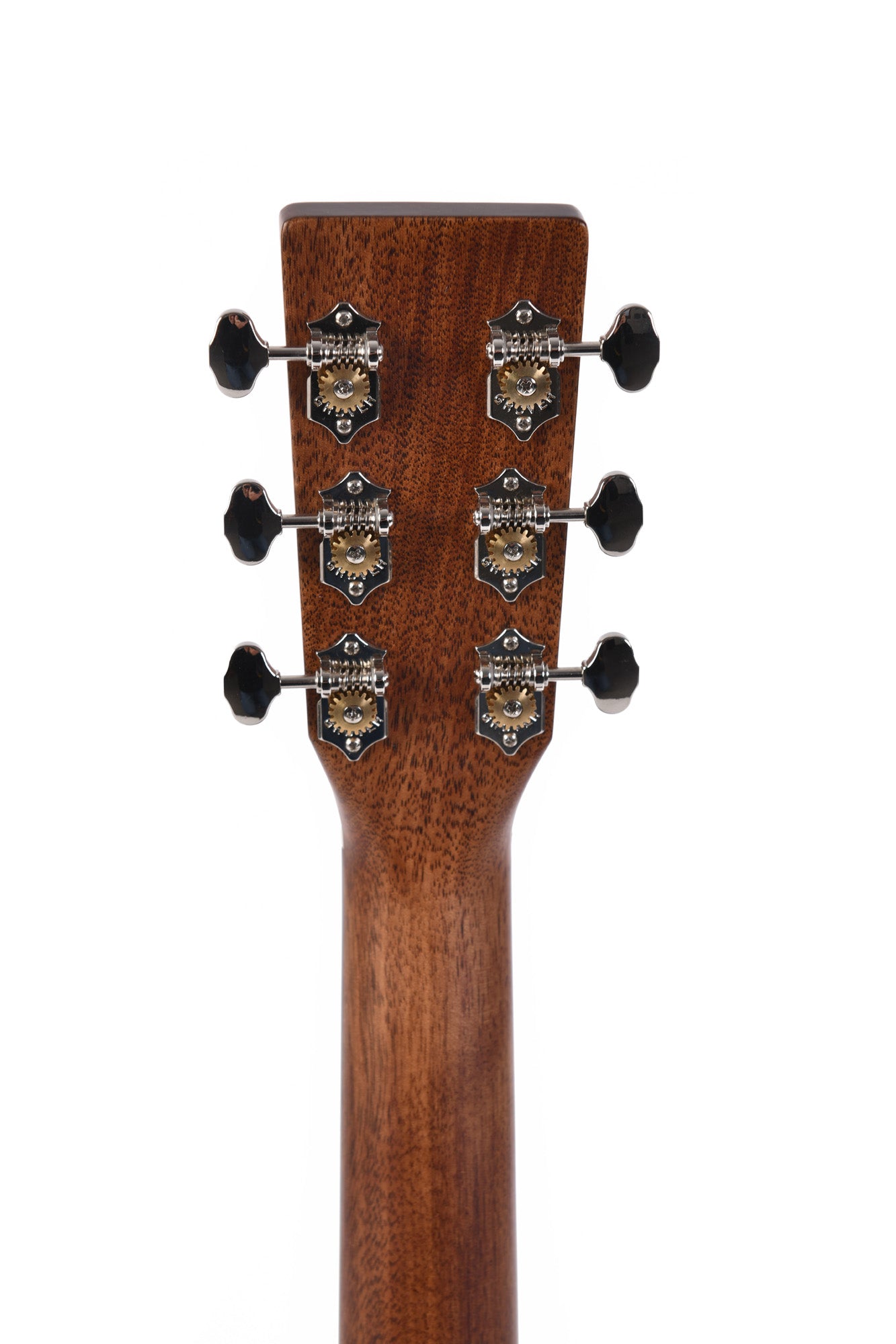 Modèle S000P-10E, Forme 000, table épicéa Sitka massif, f/e pau ferro massif, touche micarta, EQ LR Baggs, soft case, naturel