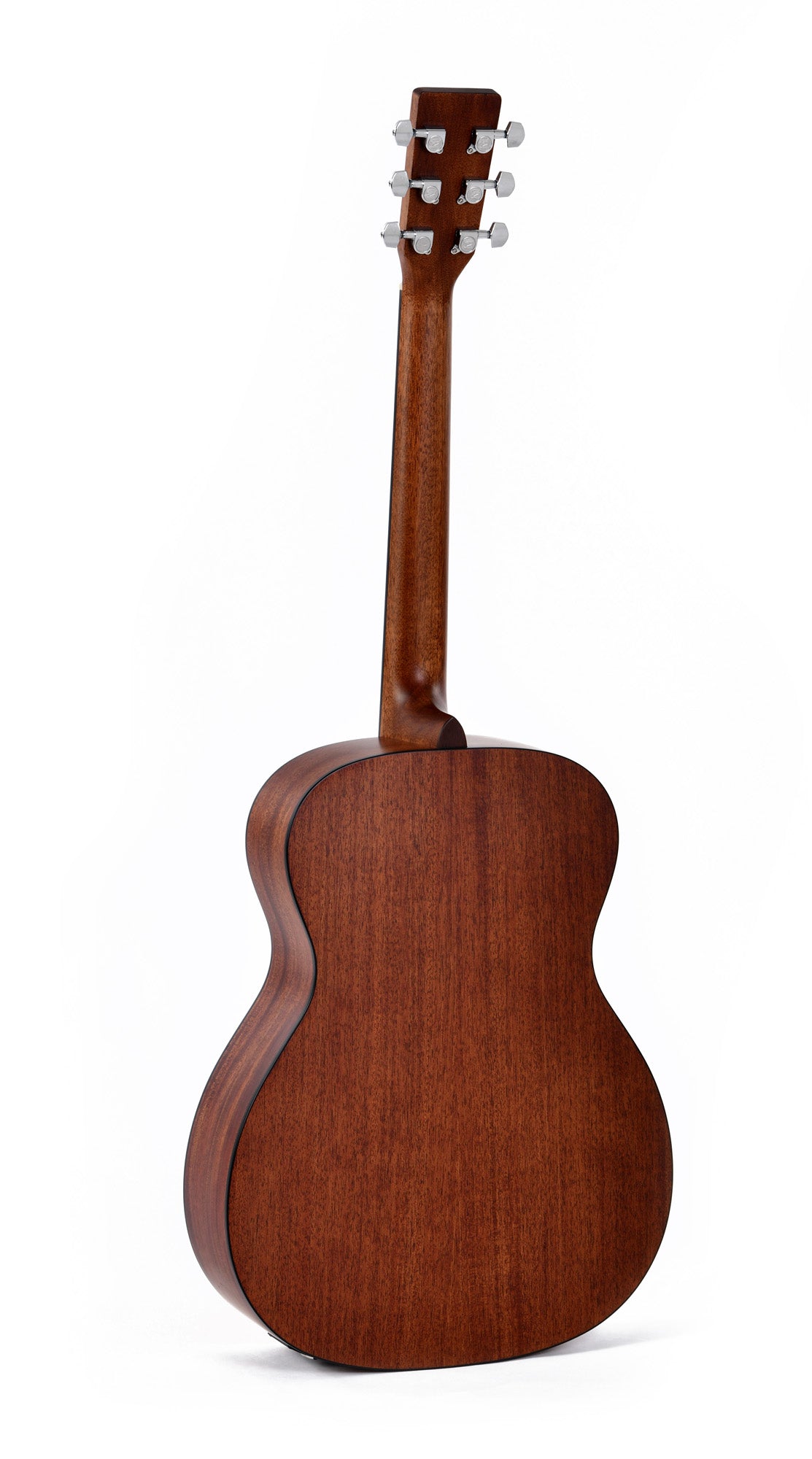 Modèle SOMM-STE, Orchestra Model, table épicéa massif, f/e acajou massif, touche micarta, EQ Fishman, soft case, naturel satiné