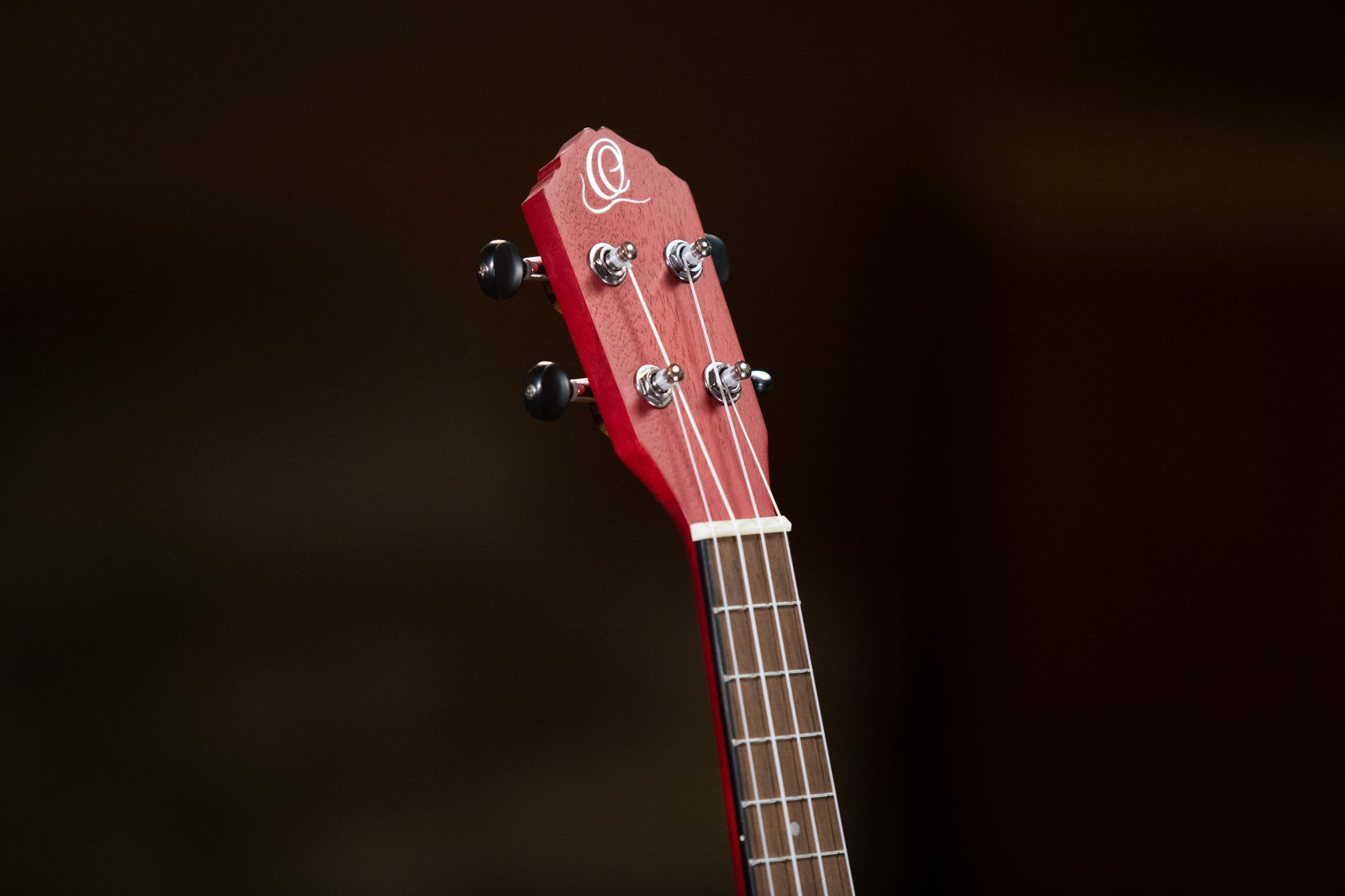 RUFIRE, modèle Concert, table okoume, fond & éclisses okoume, manche acajou, rouge satiné