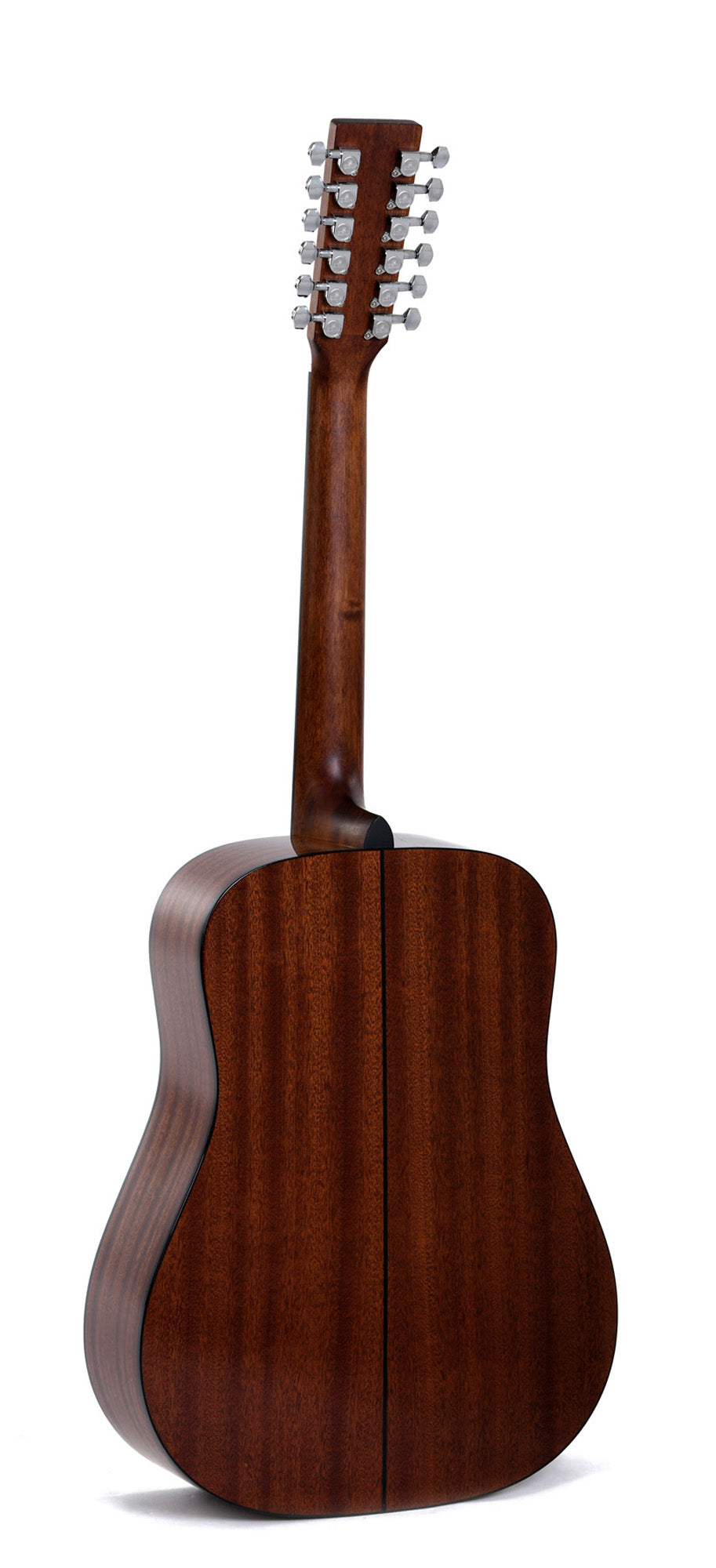 Modèle DM12-1, Dreadnought 12 cordes, table épicéa massif, f/e acajou, touche micarta, naturel brillant