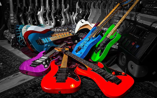 🎸 Comment choisir sa première guitare ? Le guide complet pour bien débuter