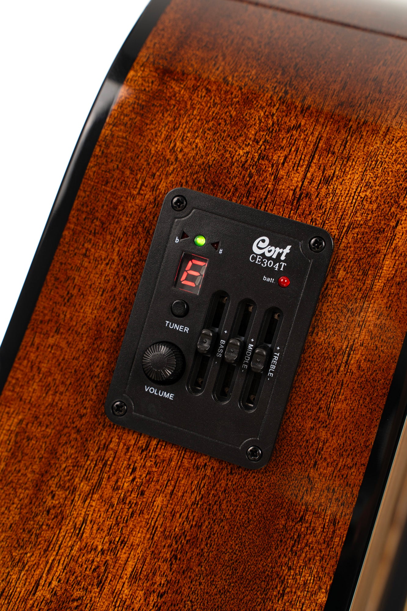 Earth 60 CE, pan coupé, table épicéa massif, fond & éclisses acajou, touche laurier, EQ CE304T, naturel brillant