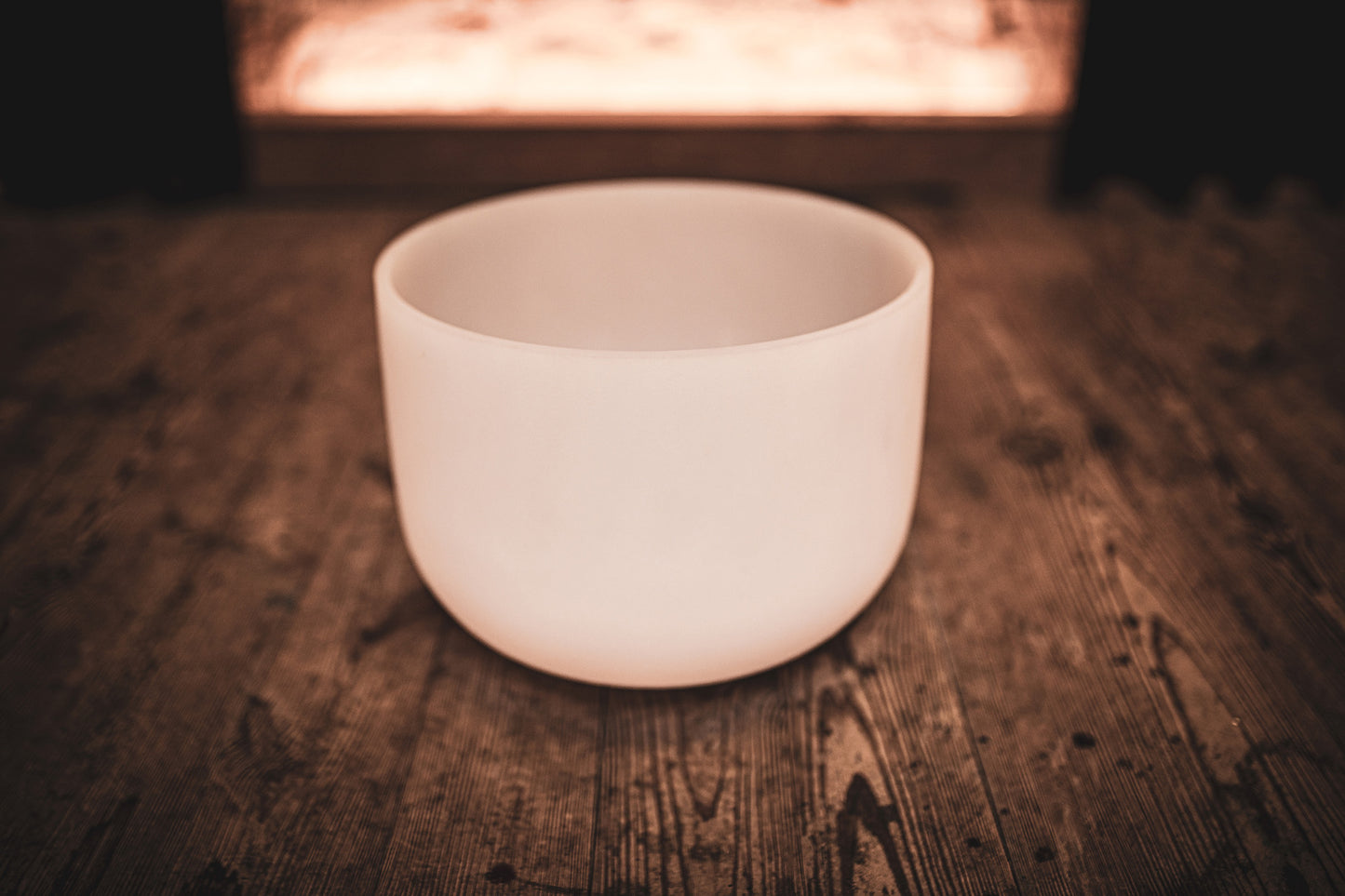 Bol tibétain d'une taille de 12" (30,48 cm), hauteur : 23,62 cm.