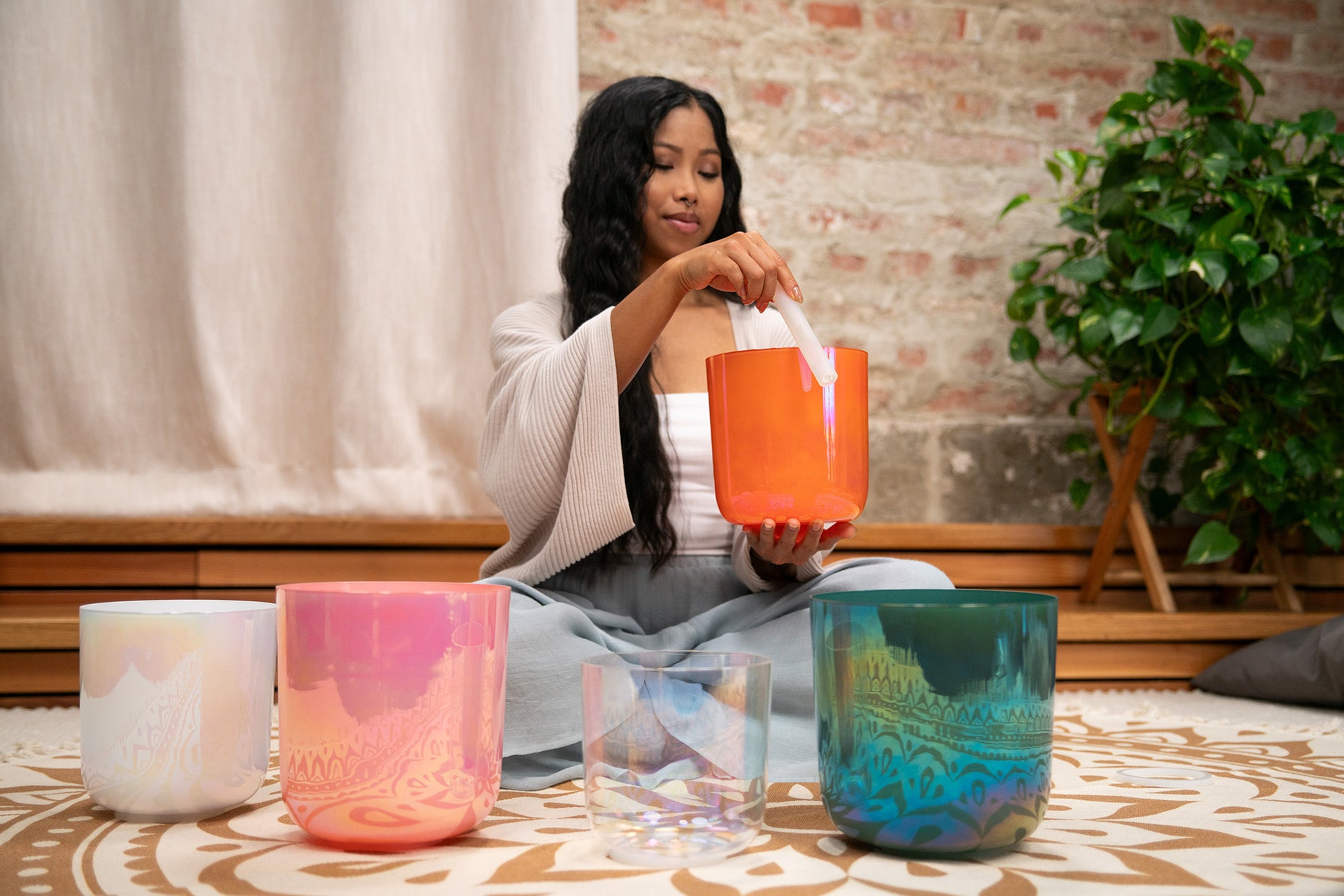 SINGING BOWL SONIC ENERGY ESSENCE CRYSTAL 7" NOTE B3, CRÈME, CHAKRA COURONNE