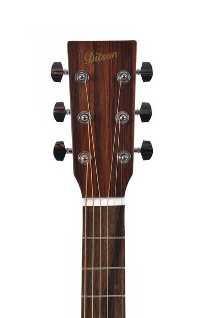 Modèle 000C-15E, Forme 000 pan coupé, table acajou, fond & éclisses acajou, EQ SIGMA, naturel satiné