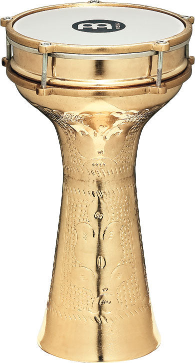 Darbouka laiton martelé main, 19 x 37.5 cm, avec housse, peau de rechange et clé d'accord.