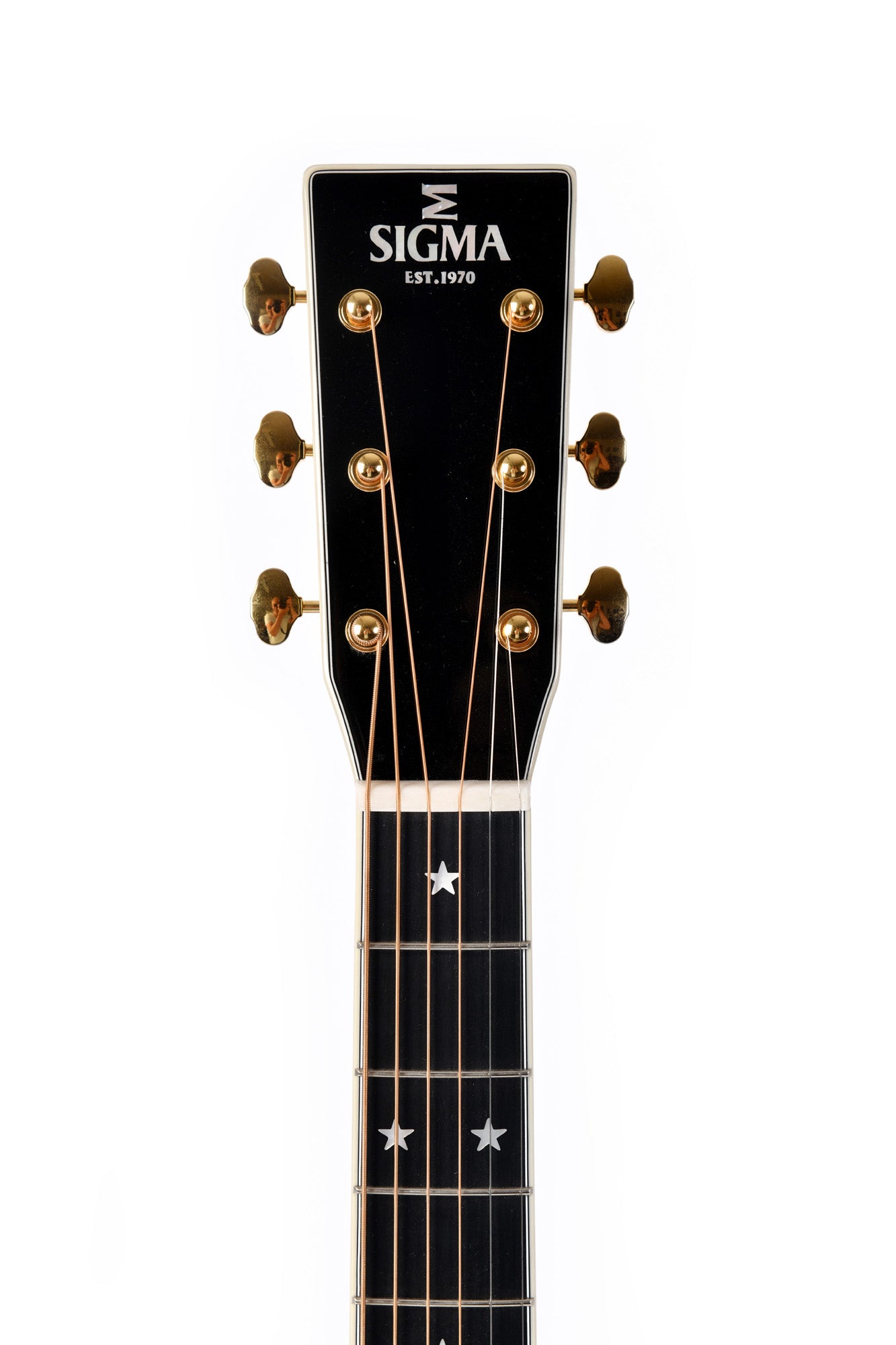 Modèle DT-42 NASHVILLE, édition spéciale, Dreadnought, table épicéa massif, f/e tilia, binding abalone, softcase, noir brillant