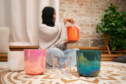 SINGING BOWL SONIC ENERGY ESSENCE CRYSTAL 6.7" NOTE C4, ORANGE, CHAKRA RACINE