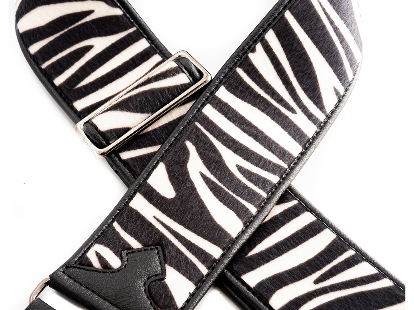 Courroie modèle ZEBRA, synthétique, rembourrée, largeur 6 cm, longueur 95 à 150 cm, porte-médiators intégré, zèbre