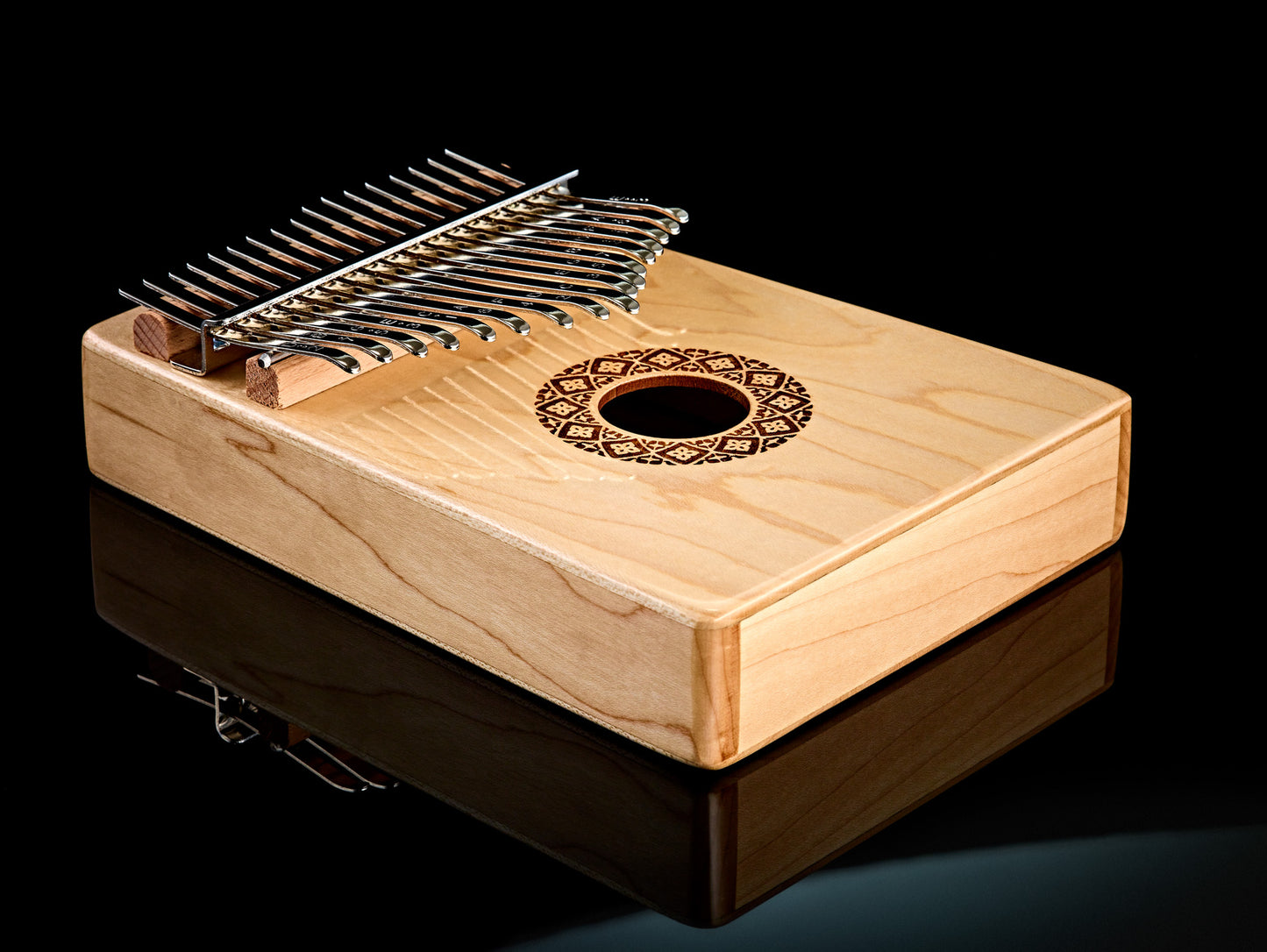 Kalimba Meinl Sonic Energy 17 notes en DO majeur. Erable massif.