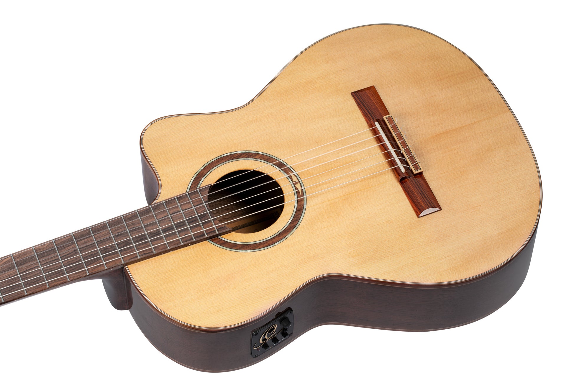 RCE158SN, modèle Slim Neck, pan coupé, EQ MagusPro, table épicéa massif, manche acajou, sillet 48 mm, housse, naturel brillant