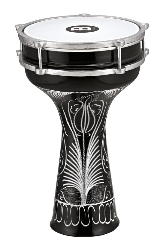 DARBOUKA ALUMINIUM 16.5 X 32.4 CM, PEAU SYNTHÉTIQUE, CLÉ D'ACCORD, NOIR AVEC DÉCORATIONS GRAVÉES MAIN