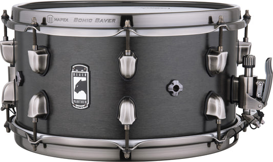 Caisse claire Mapex Black Panther"Hydro" 13 x 7", accastillage chrome noir.