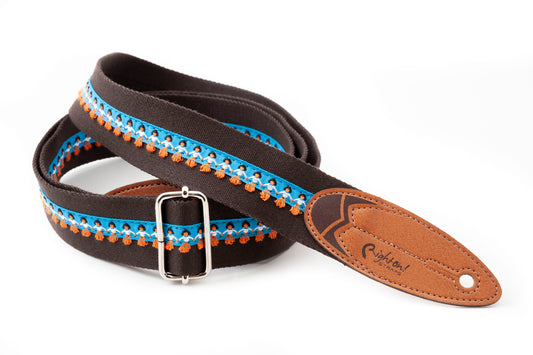 Courroie modèle SURF WAIMEA, extérieur tissu, extrémités synthétique, largeur 4 cm, longueur 85 à 153 cm, brun