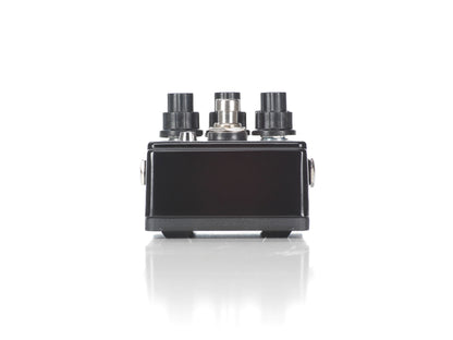 Pédale BONESHAKER, distorsion, circuit conçu par Mark Wentz (Black Arts Toneworks), True Bypass, noir