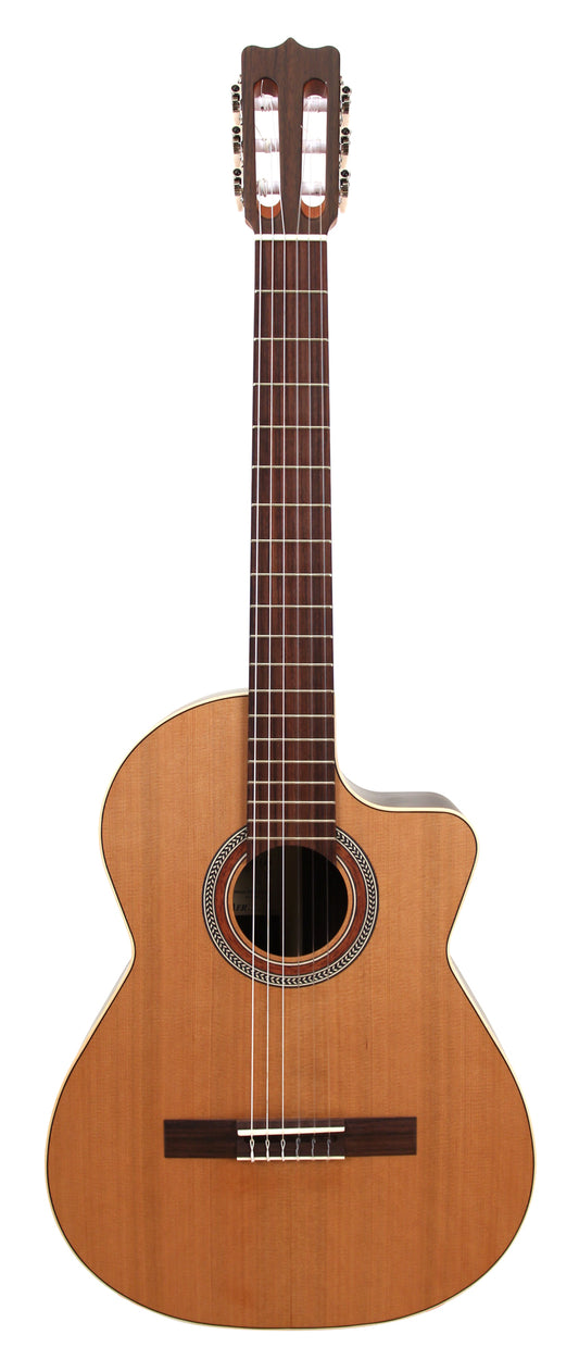 Guitare classique 4/4 modèle 0 C pan coupé, table cèdre massif, fond & éclisses palissandre indien, naturel satiné
