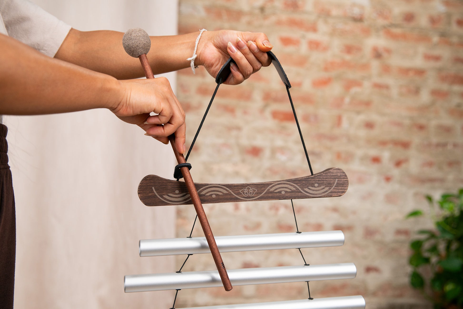 CHIMES SONIC ENERGY FLOW 24",DO# MINEUR