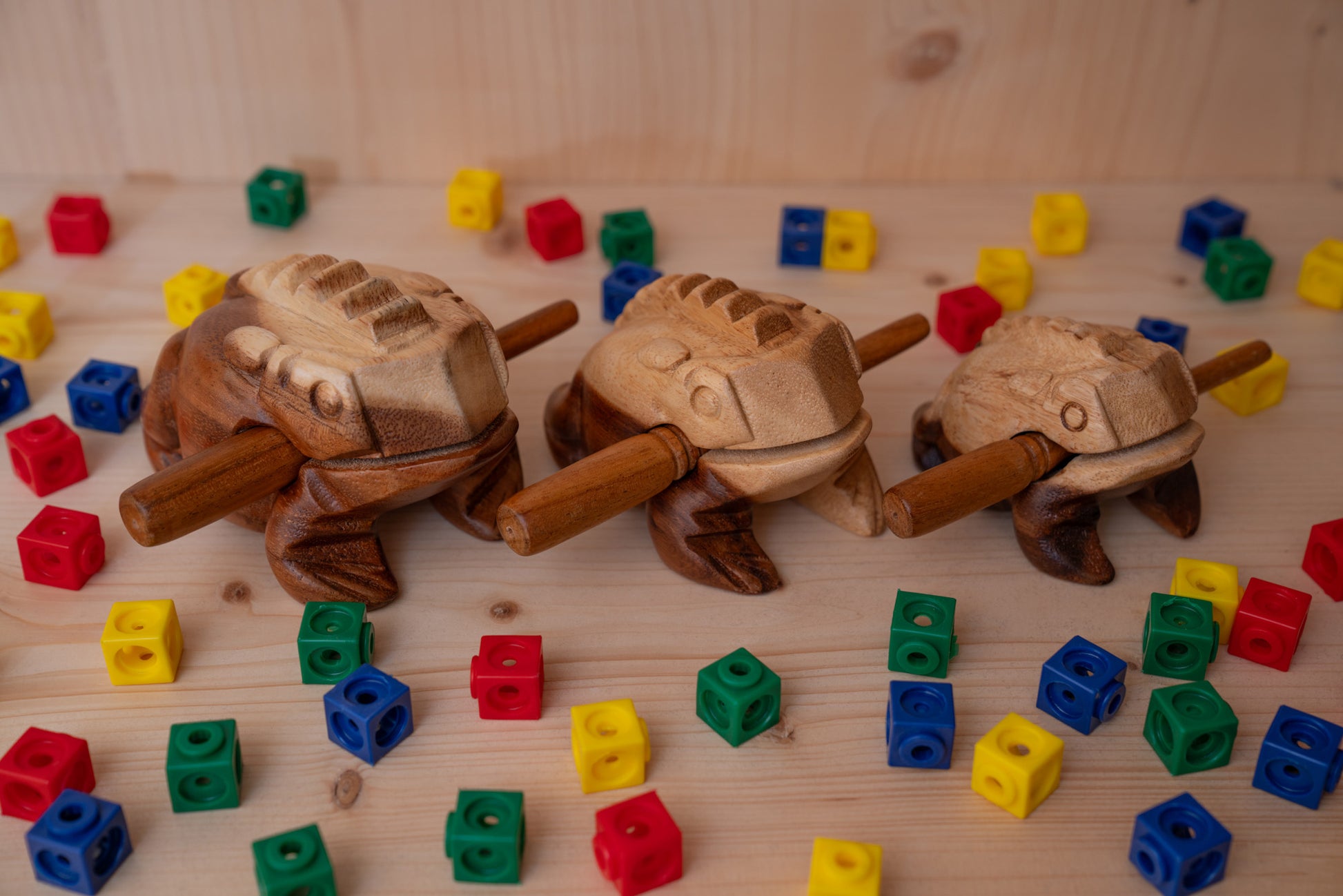 Güiro grenouille bois Medium NINO avec mailloche bois