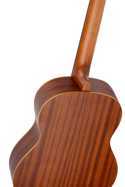 R131SN, modèle Slim Neck, table cèdre rouge massif, fond & éclisses acajou, manche acajou (sillet 48 mm), housse, naturel satiné