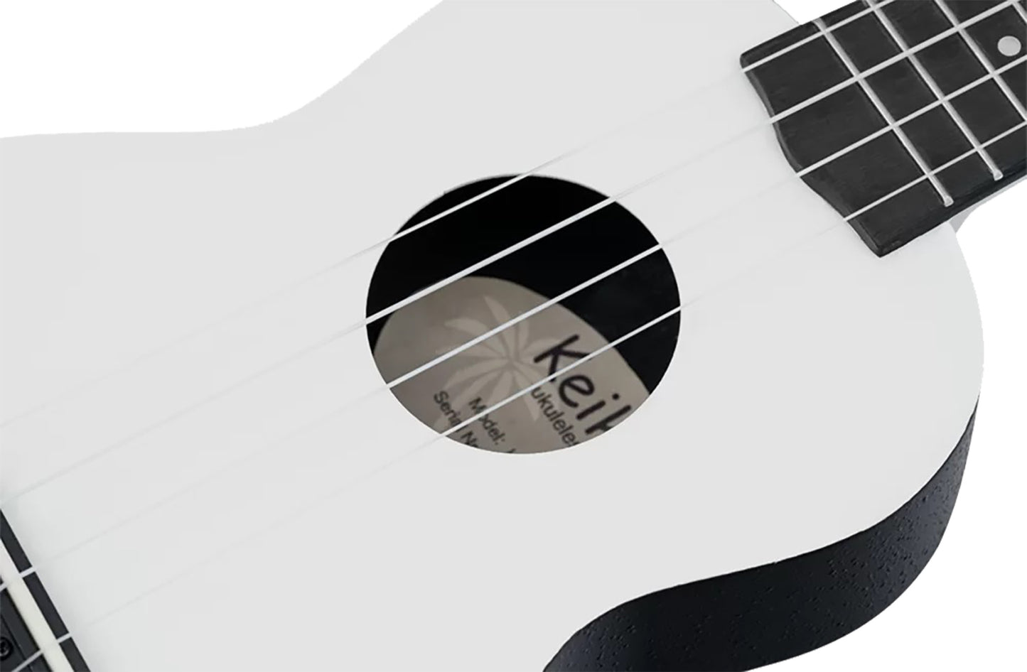 K2-SCL, pack ukulélé Soprano, table agathis, corps ABS galbé, manche okoumé, 12 frettes, accessoires, silent clouds satiné